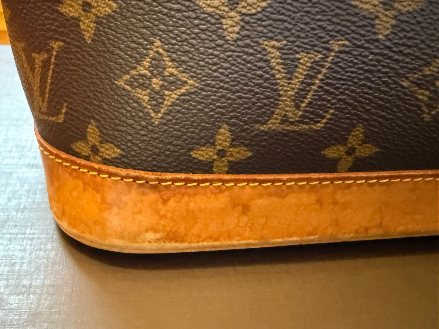 Louis Vuitton Alma PM Vintage Monogram